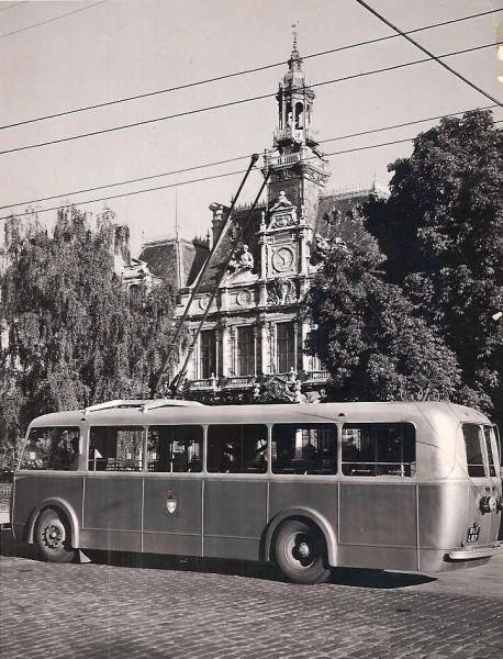 Limoges autrefois trolley bus mairie